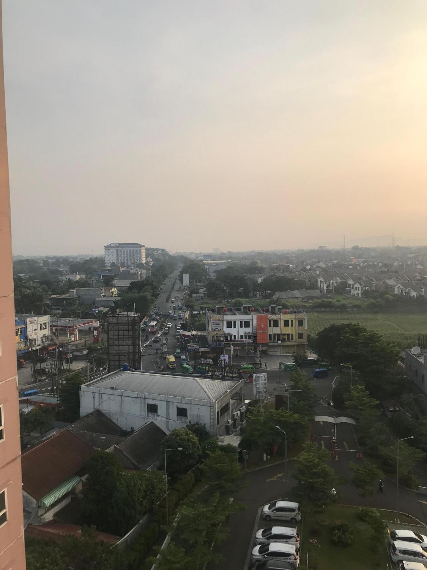 Jasmin Park Apartemen By Fix'S Room Kedungbadak Esterno foto